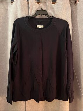 LOFT Black Long-Sleeve Crewneck Sweatshirt